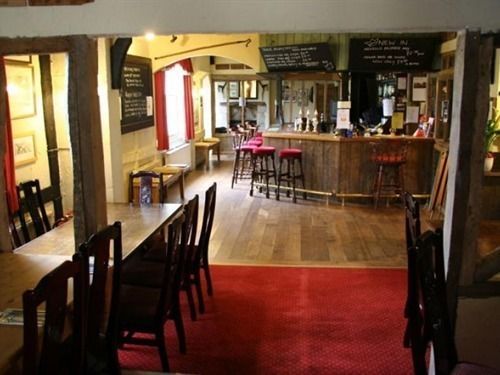 Hotel The Crown At Broad Hinton Exterior foto